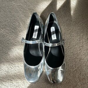 Steve Madden Kids Silver Mary Jane Shoes